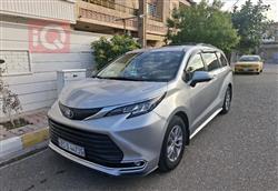 تويوتا سيينا